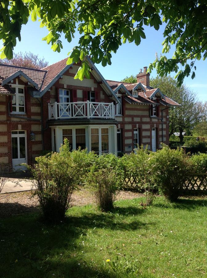 La Villa Des Rosiers Cricqueboeuf Luaran gambar